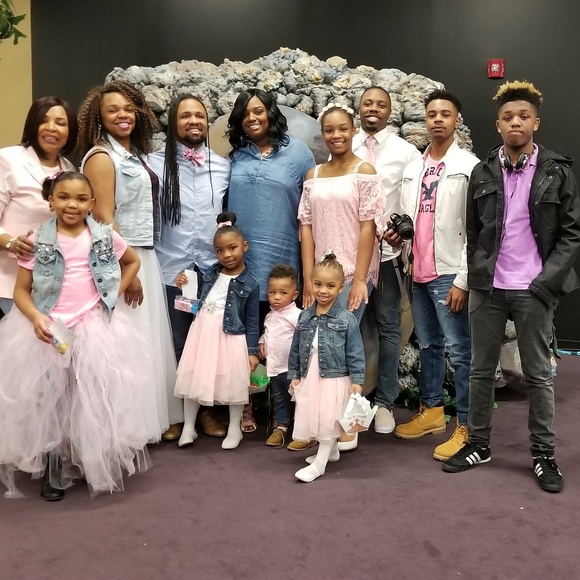 Meet your Posher, Latrese - Picture 5 of 8